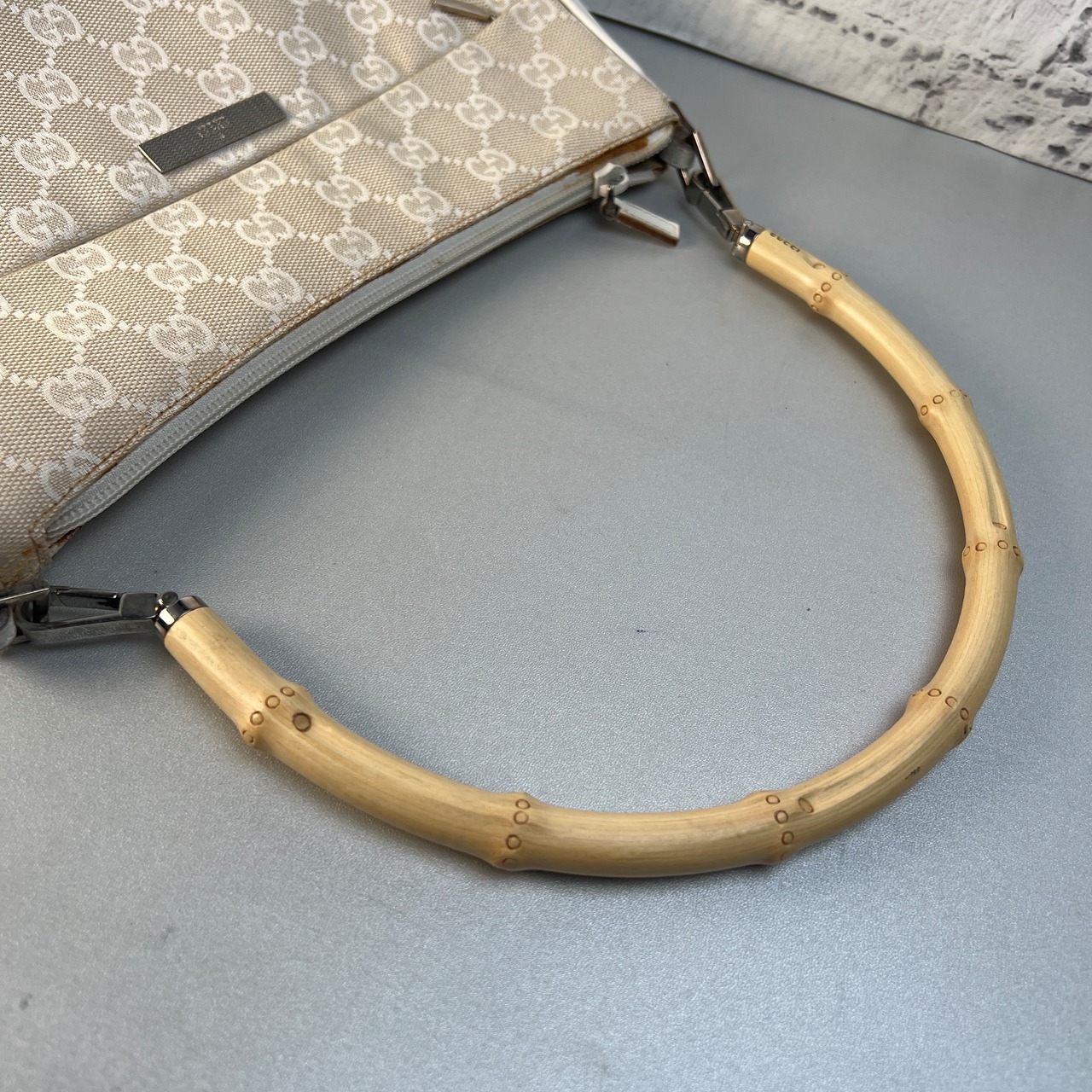 GUCCI グッチ バンブー   GGキャンバス ハンドバッグ ホワイト A-12275