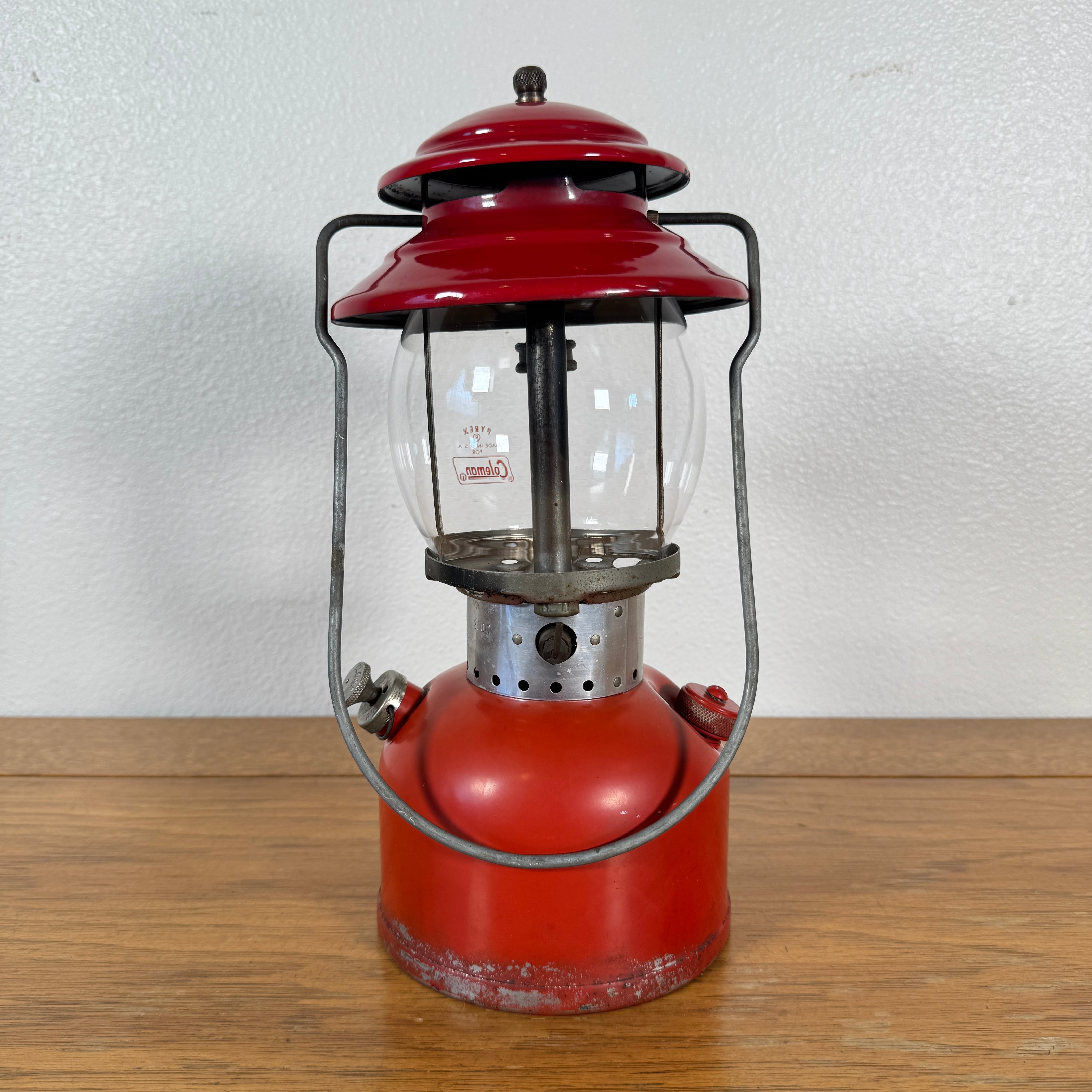 1963年6月 コールマン 200A ランタン （通称レッドボーダー）p90
