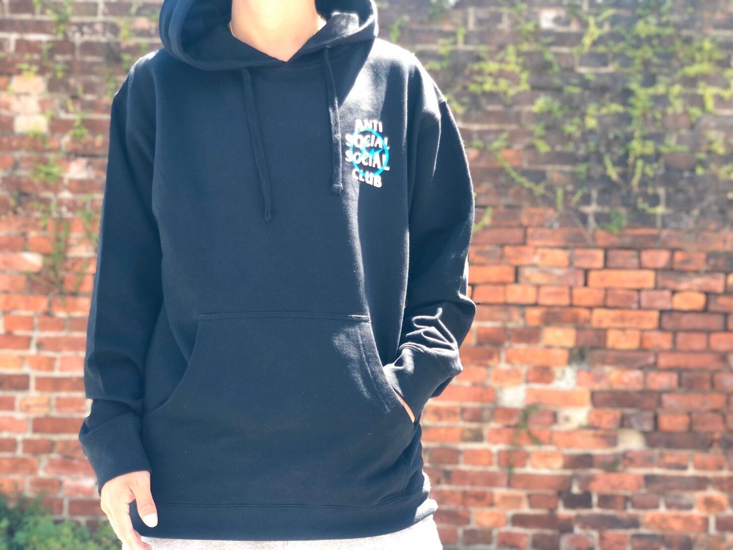 ANTI SOCIAL SOCIAL CLUB × FRAGMENT ASSC BOLT HOODIE BLACK MEDIUM 