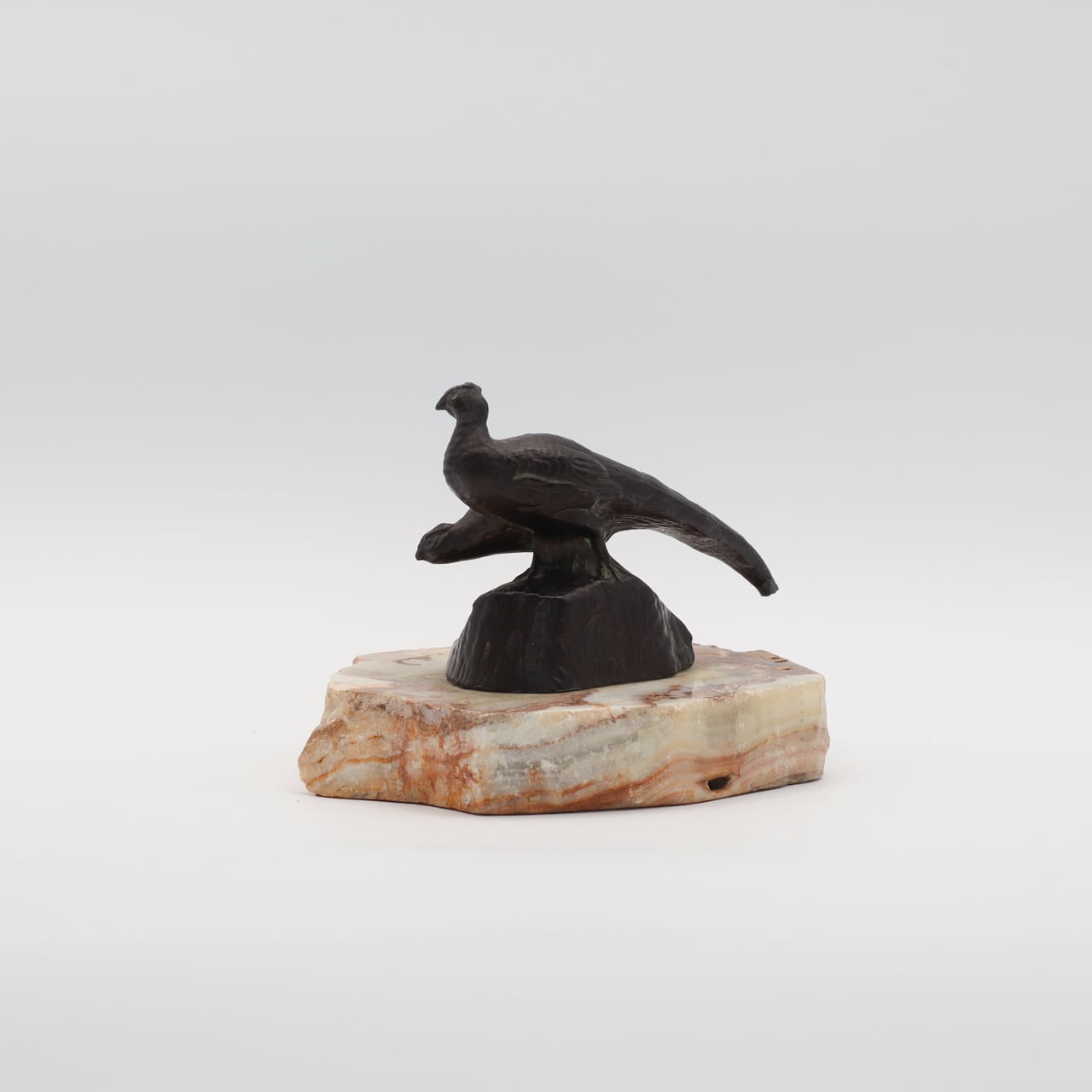 STONE BIRD OBJECT | Netherlands