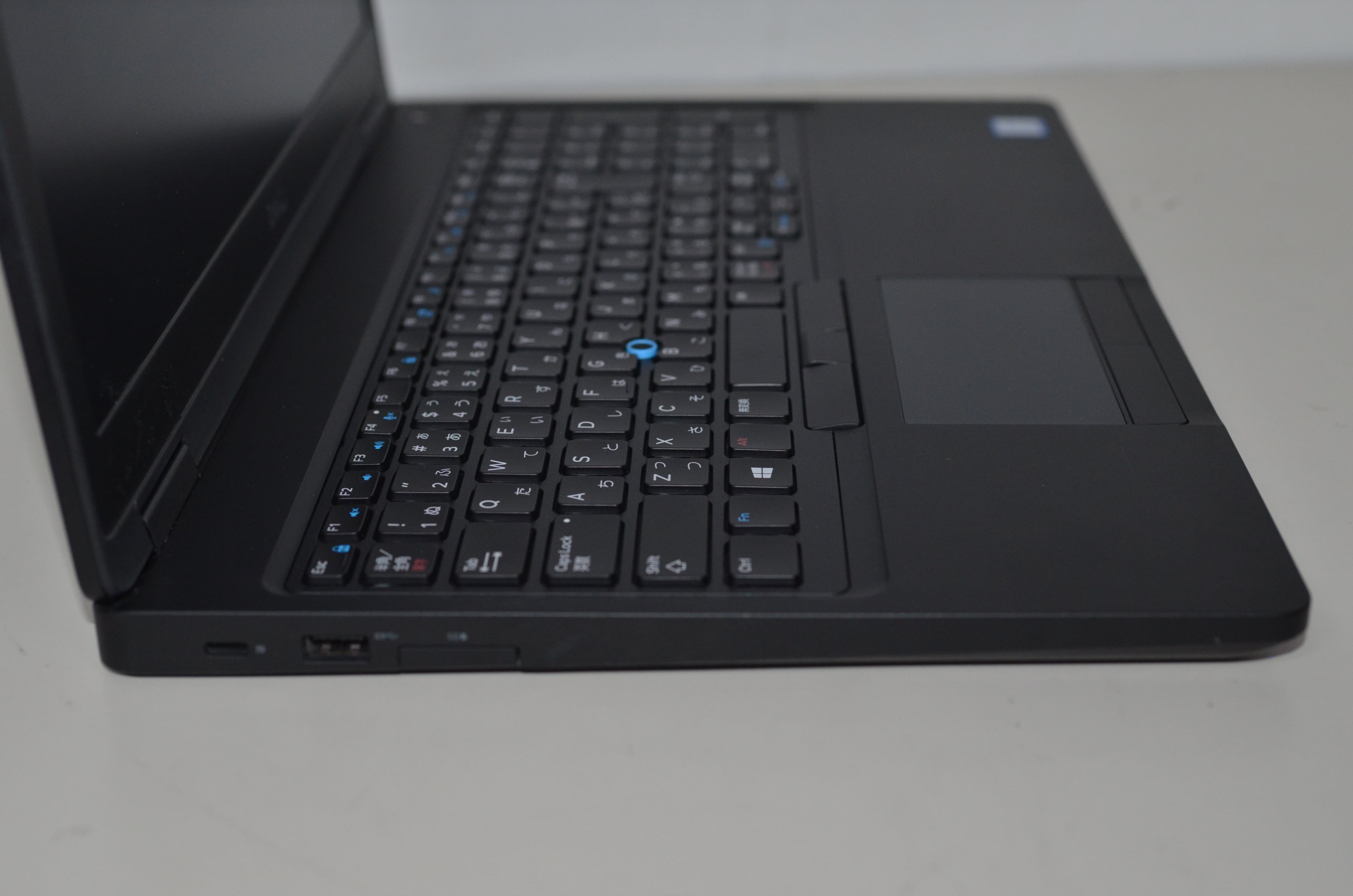 中古良品ノートパソコン DELL Latitude 5590 Windows11+office 中古良品ノートパソコン DELL Latitude 5590 Windows11+office