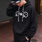 ロゴ紐ベーマークパーカー