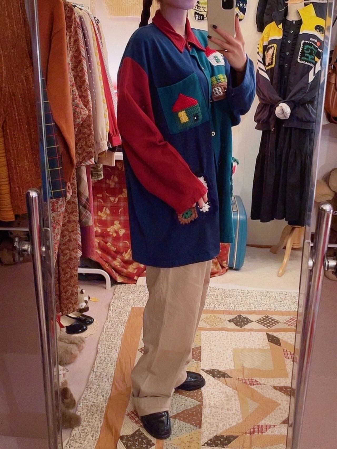 remake / house with the light on tricolore shirt