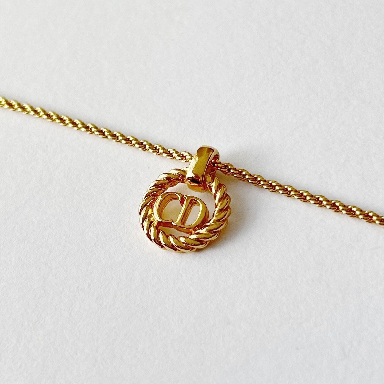 N7002】Christian Dior twist circle necklace/クリスチャンディオール