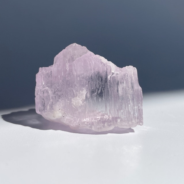 【ハイクォリティ】クンツァイト 原石23◇ Kunzite ◇天然石・鉱物・パワーストーン