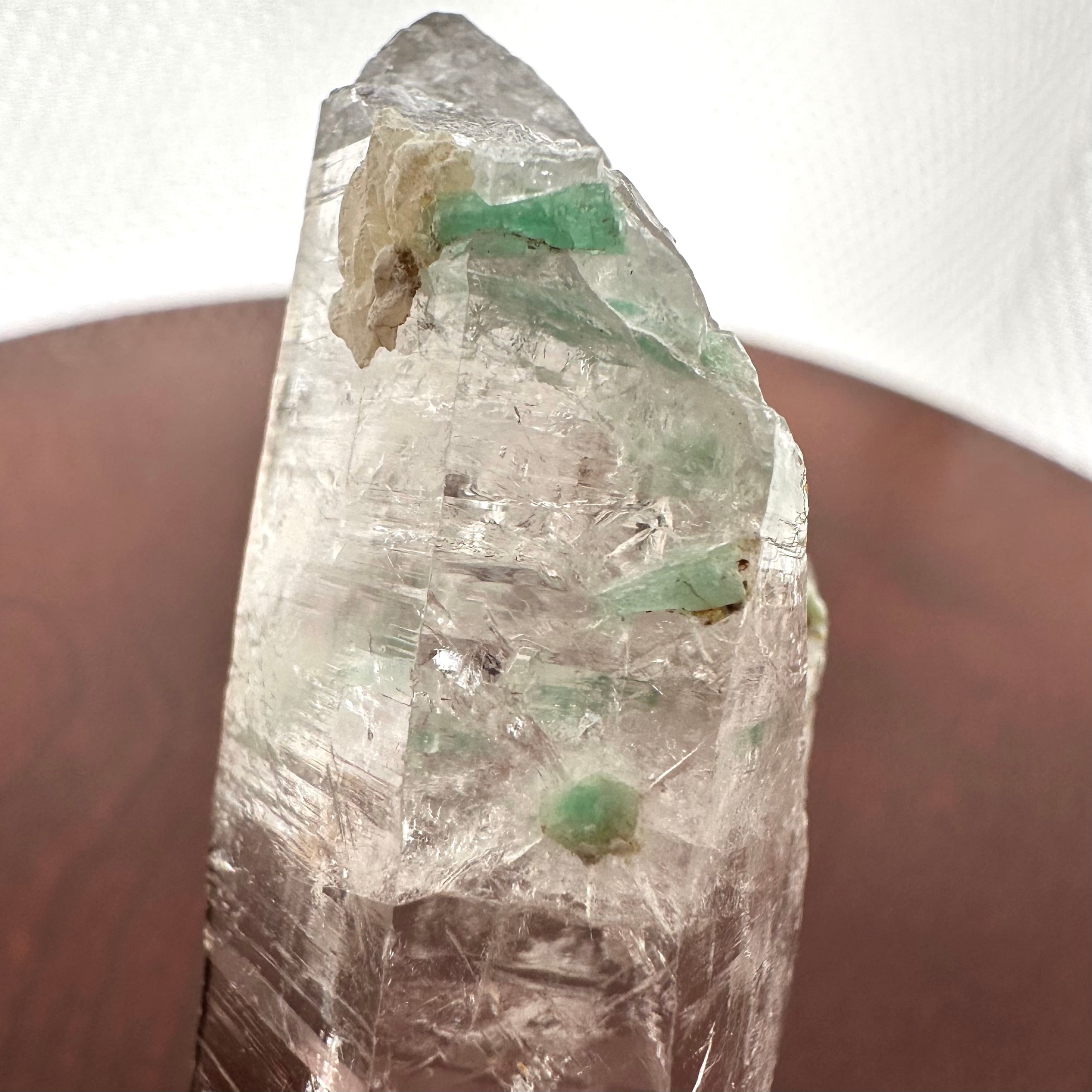 アフガニスタン産 エメラルドオンクォーツ アフガニスタン産 エメラルドオンクォーツ アフガニスタン産