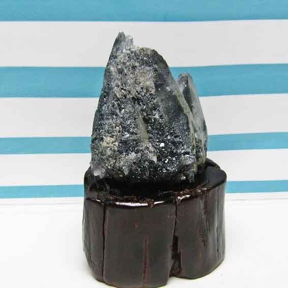 レーザークリスタル クラスター スティブナイト(輝安鉱)入り 182-83