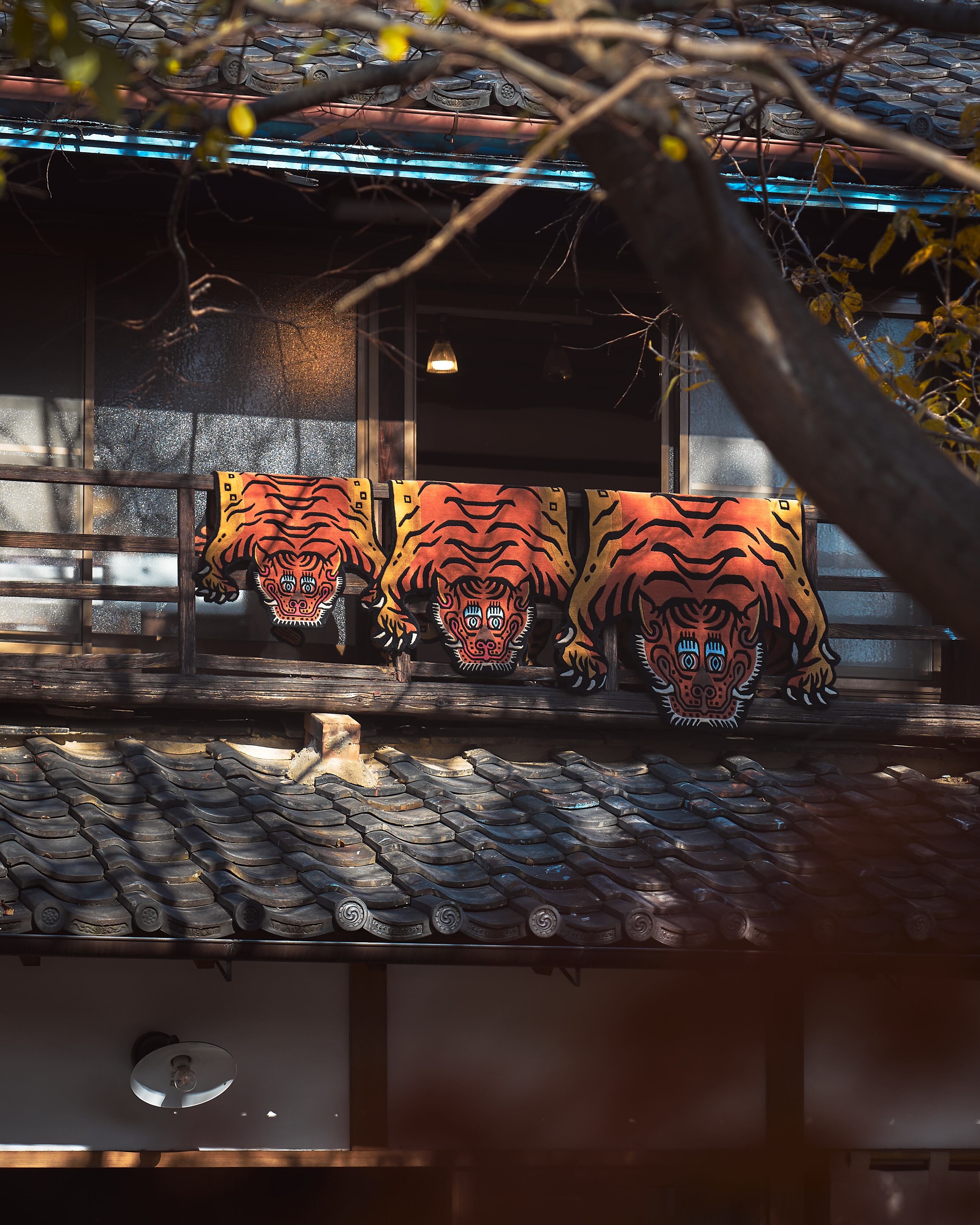 Tibetan Tiger Rug 《Lサイズ•ウール・オリジナル3・クラシックカラー