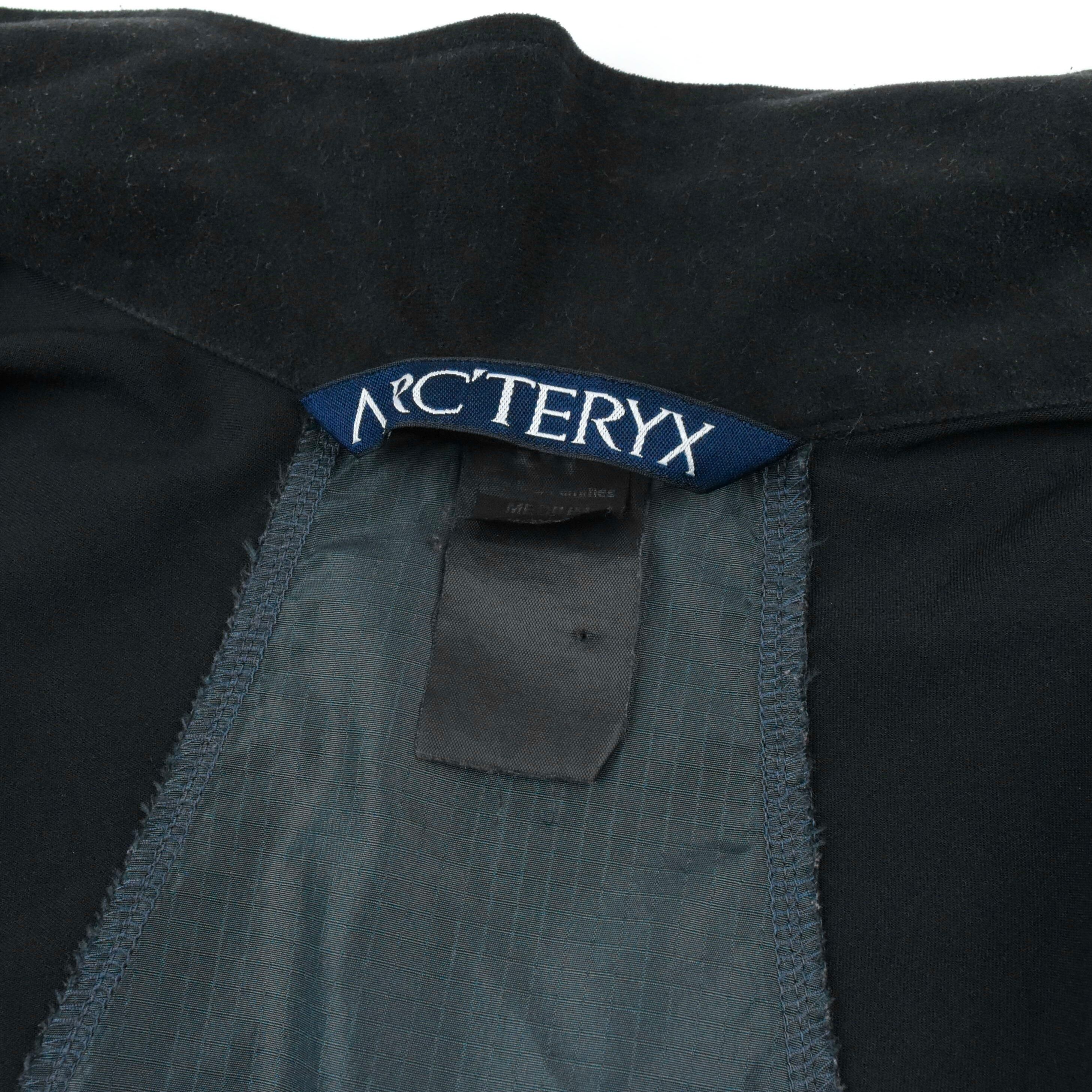 ARC'TERYX TAU LIGHT JACKET ''CINDER'' | PLAIRE