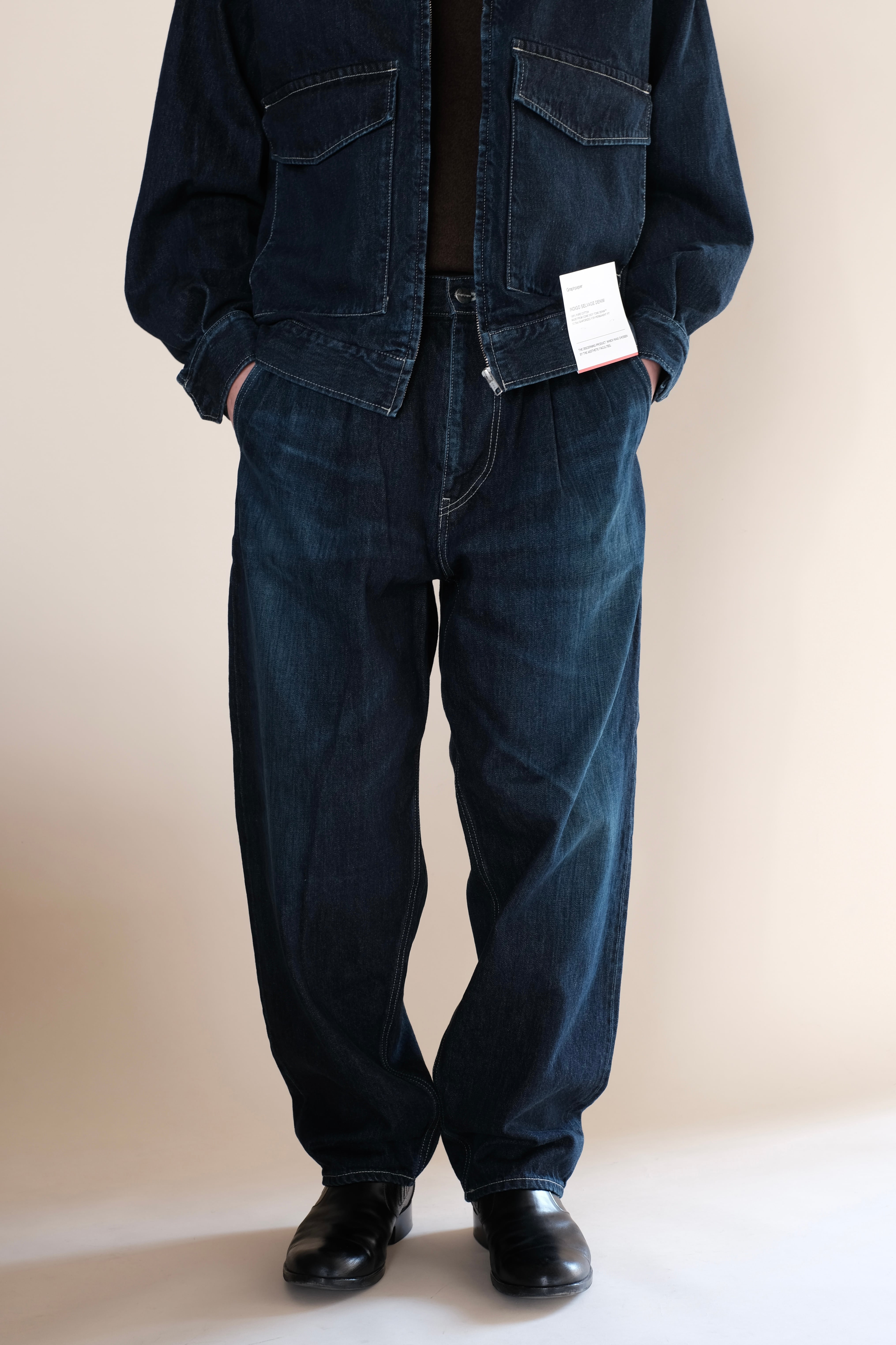 Graphpaper / Scale Off Wool Wide Slacks | LIVING