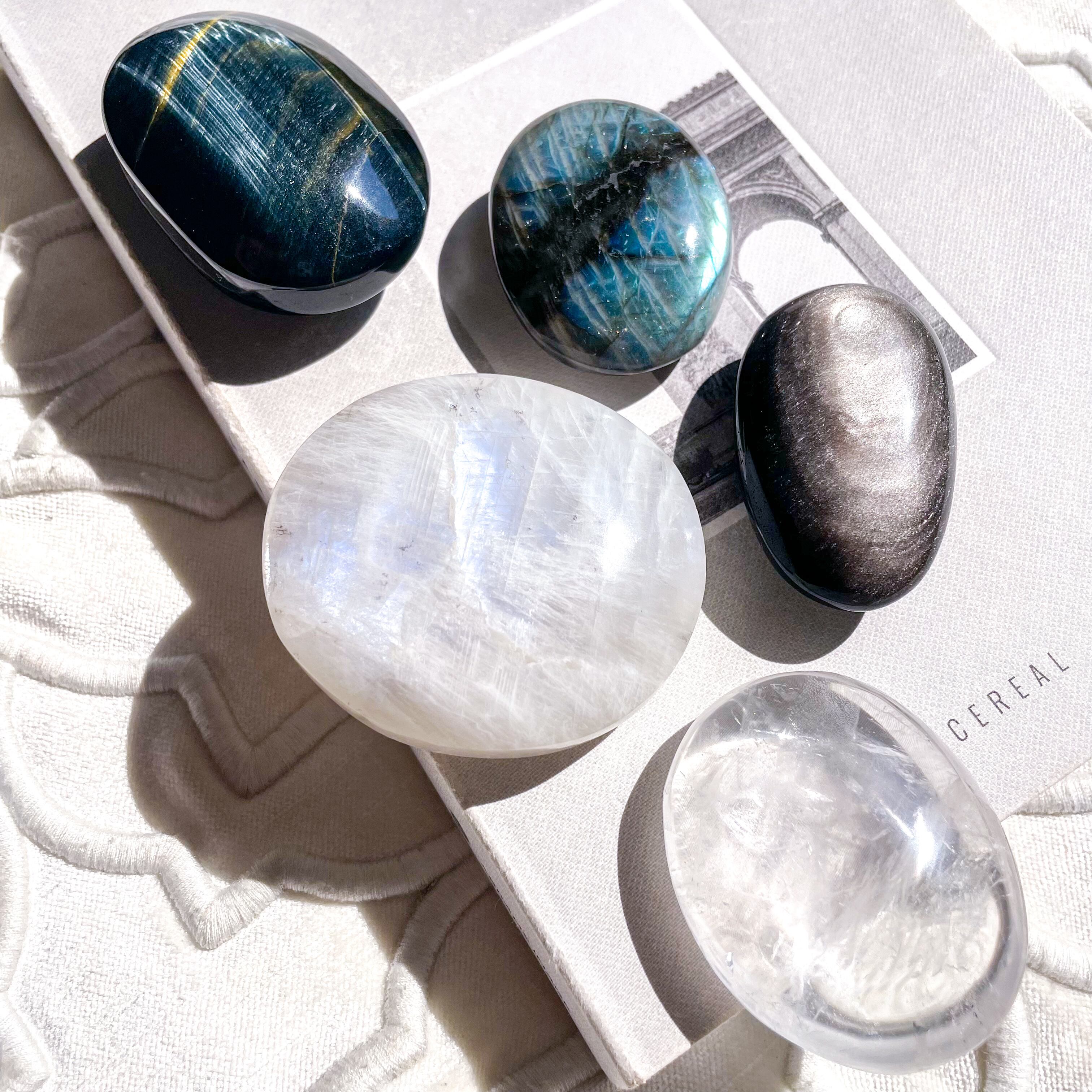 Clear Quartz Palm 1 ✧ クリアクォーツ | FLUXY - 天然石と鉱物のお店