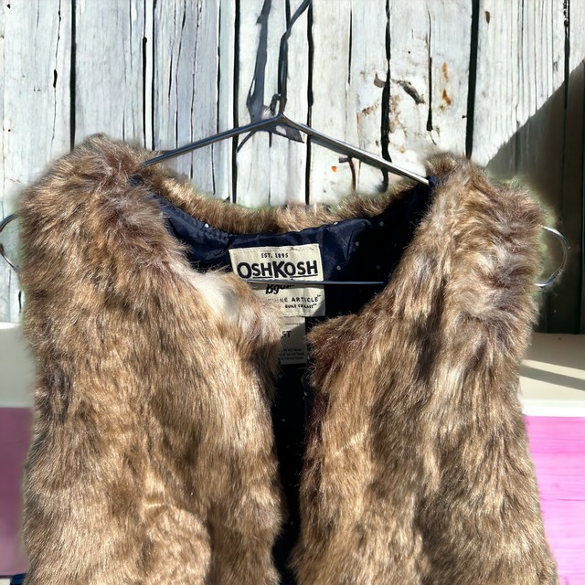 OSH KOSH B'GOSH fur vest size5T