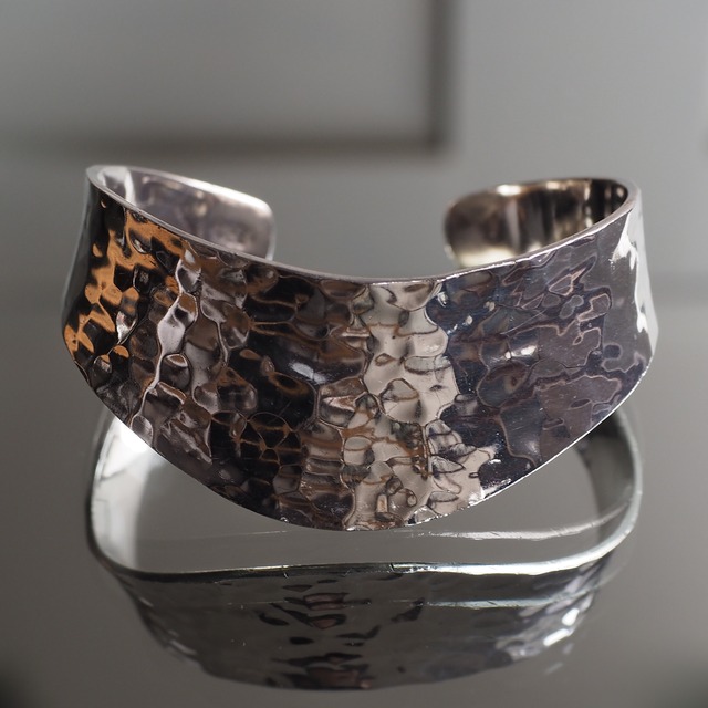 ~80s Hammered Fnish Silver Cuff