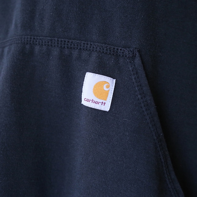 "carhartt" sleeve printed design over silhouette parka