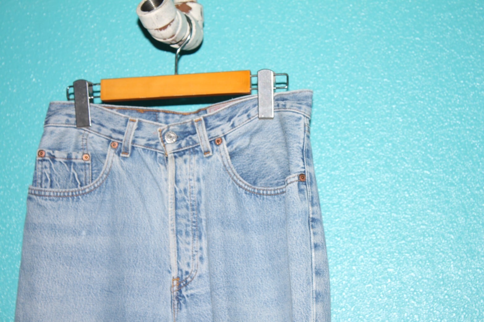 90s Euro Levis 