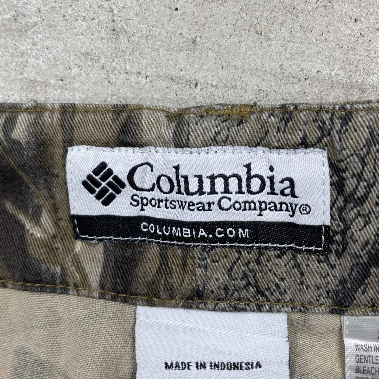 Columbia コロンビア ダブルニー ペインターカーゴパンツ リアルツリー 