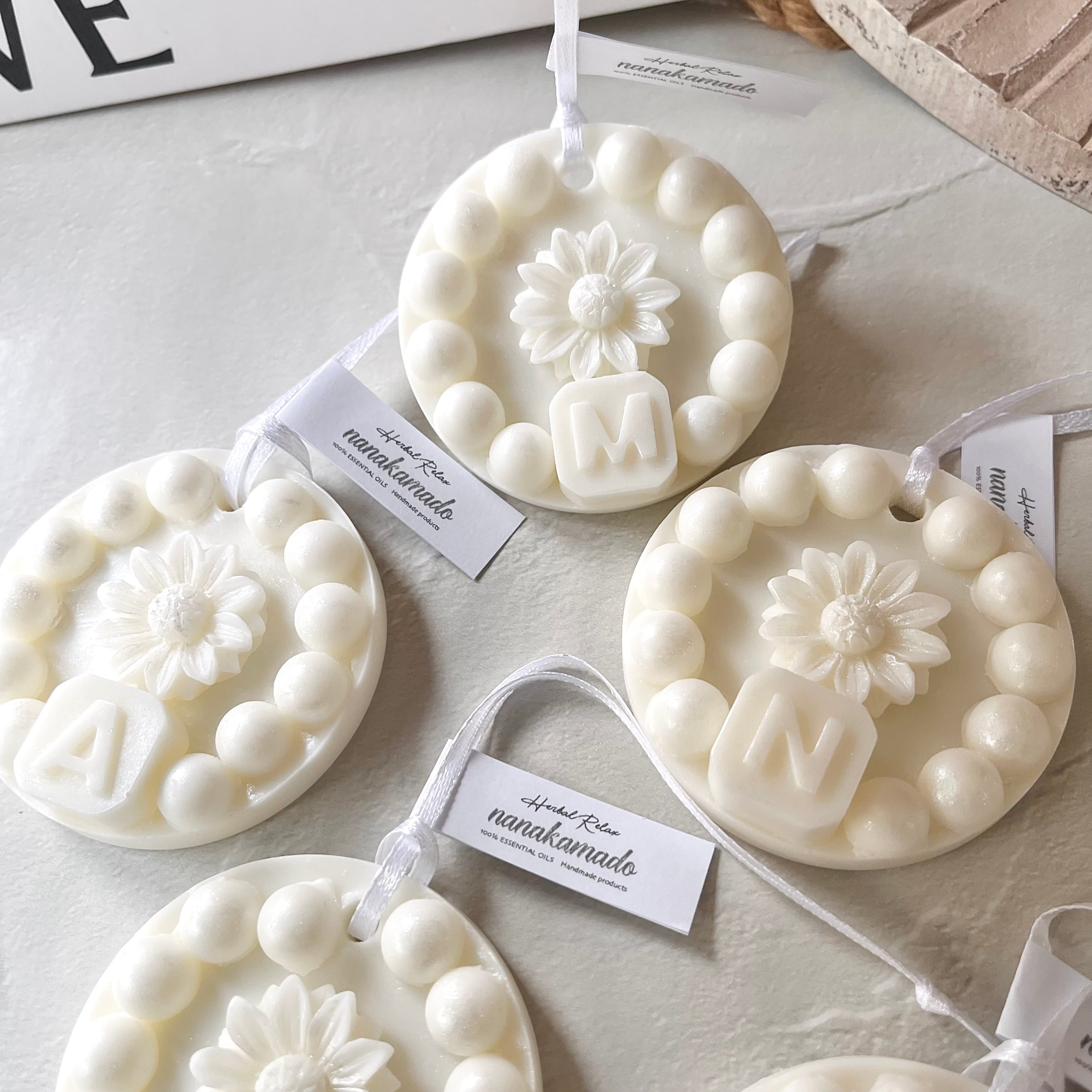 Winterフラワーデザイン♡オシャレなアロマサシェ《○○の香り》アロマ