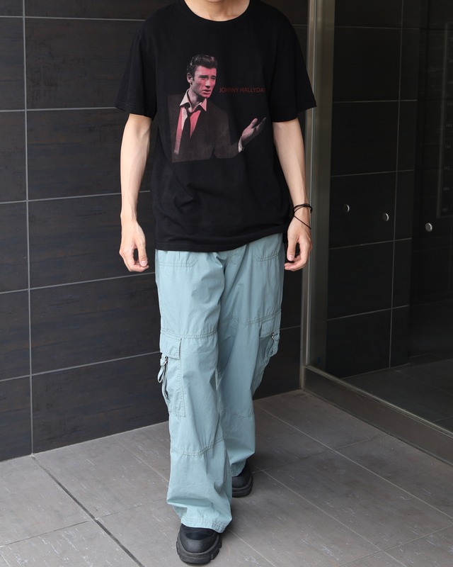 graphic design t shirt