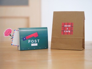 5-4【カーネーションの栞付き / 紅茶専門店MUSICA TEA】カナダでがんになった。あなたに、これを読んでほしいと思った。これは、たったひとりの「あなた」への物語ー＜4月新刊＞