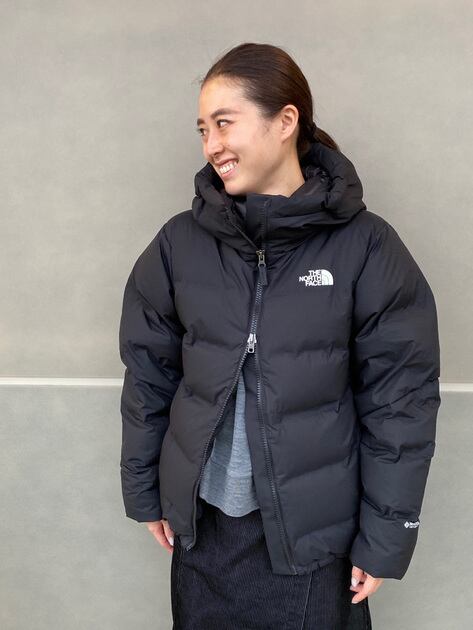 plain black north face jacket