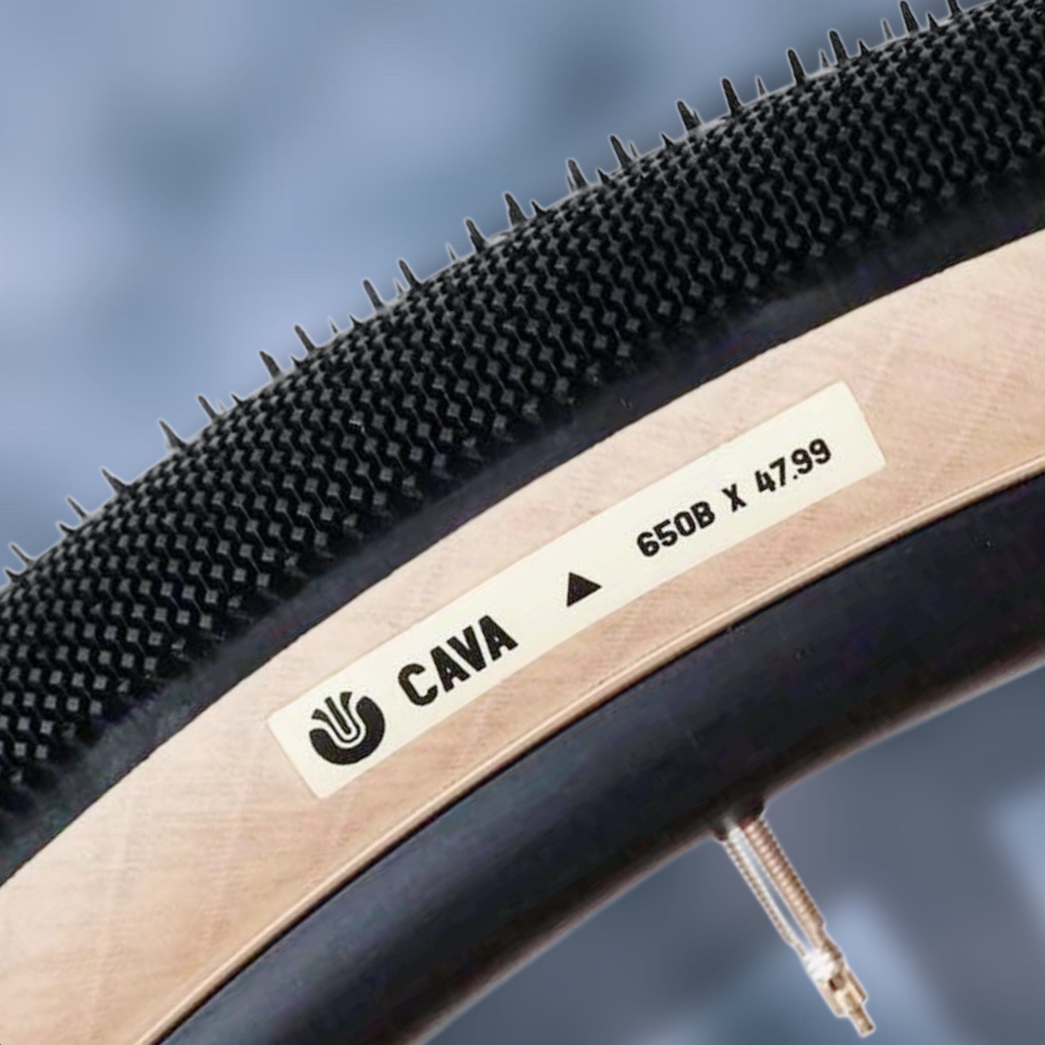 ULTRADYNAMICO】CAVA JFF TIRE (BK/TAN) | Humhumhug Online Shop