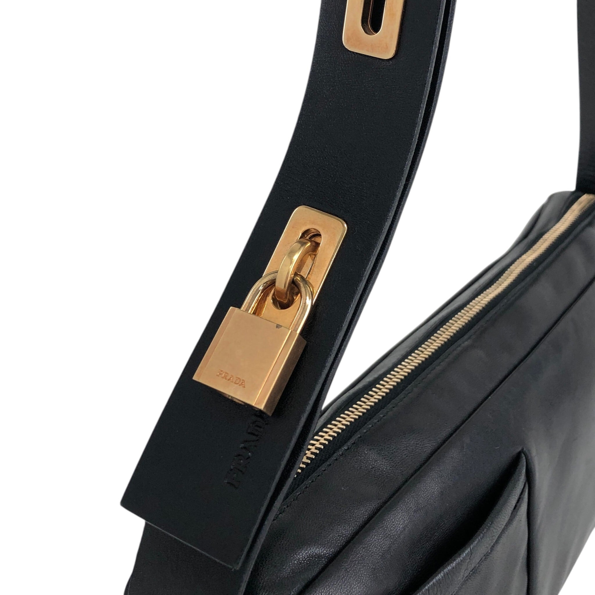 PRADA プラダ ショルダーバッグ ブラック パドロック ナッパレザー