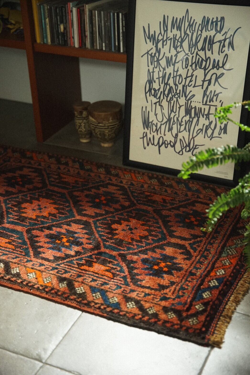 718 -Semi Antique Sistan Baluch rug | 手織りのヴィンテージラグ専門