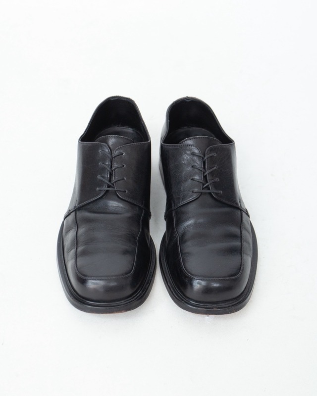 "Calvin Klein" square toe leather shoes (Made In ITALY)