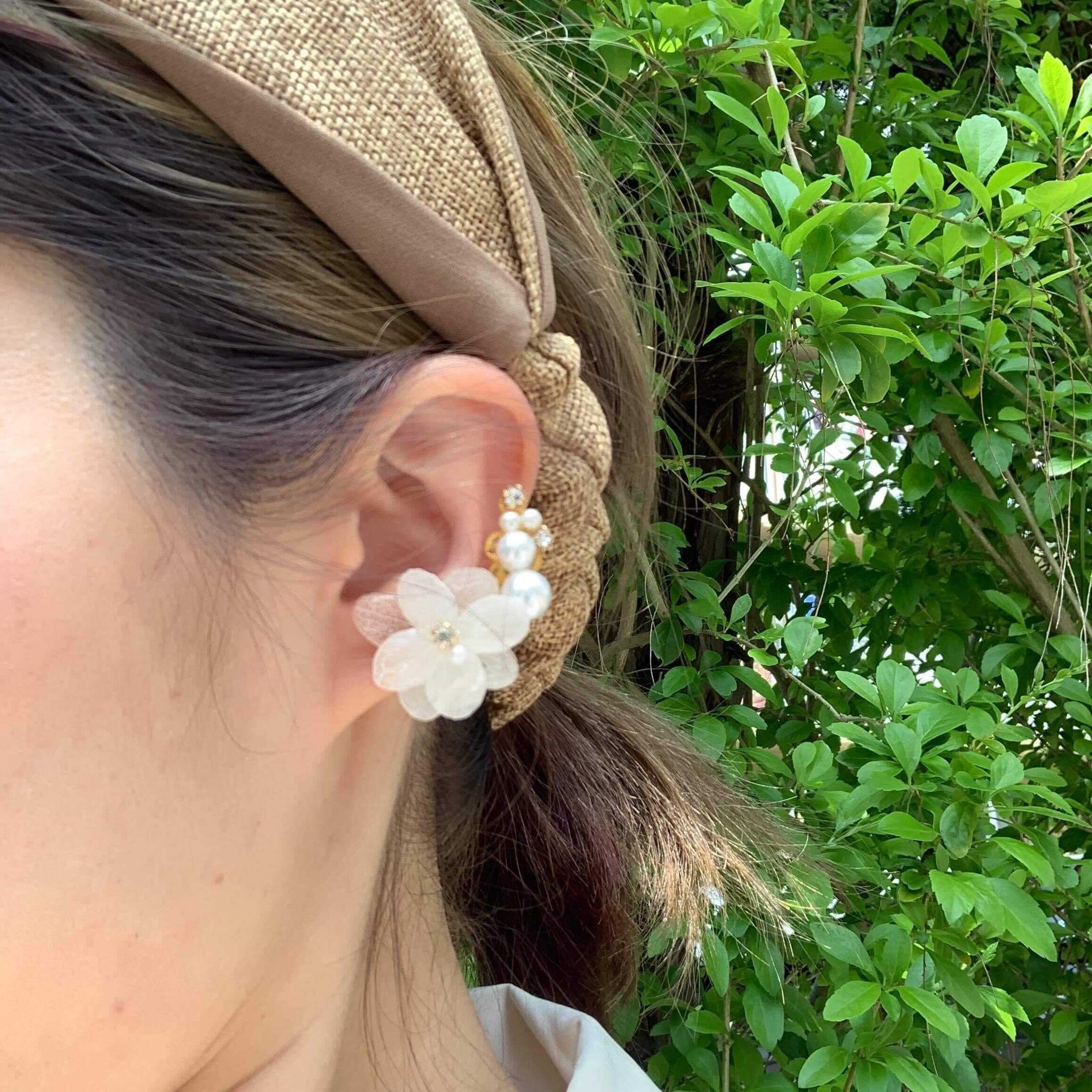 Olbia 新色登場 花2重イヤーカフイヤリング ピアス Yw9 エドマッチョ Art Shop