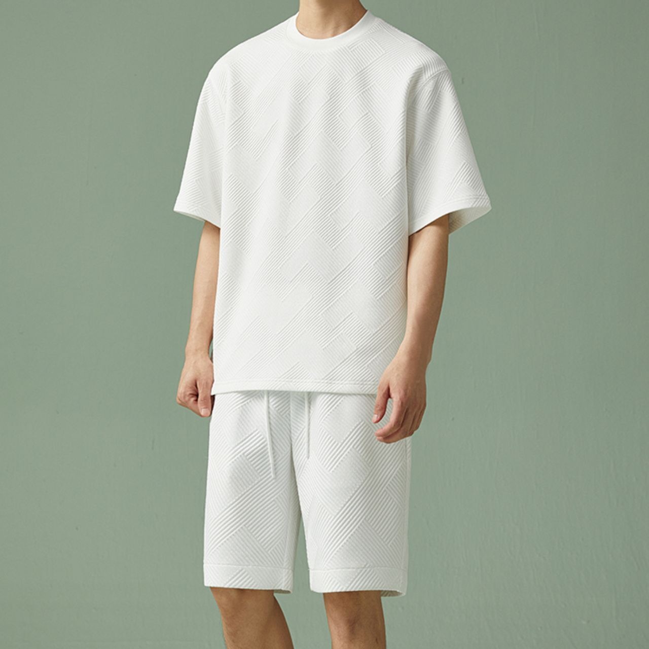 エンボスTシャツ　MT0110040