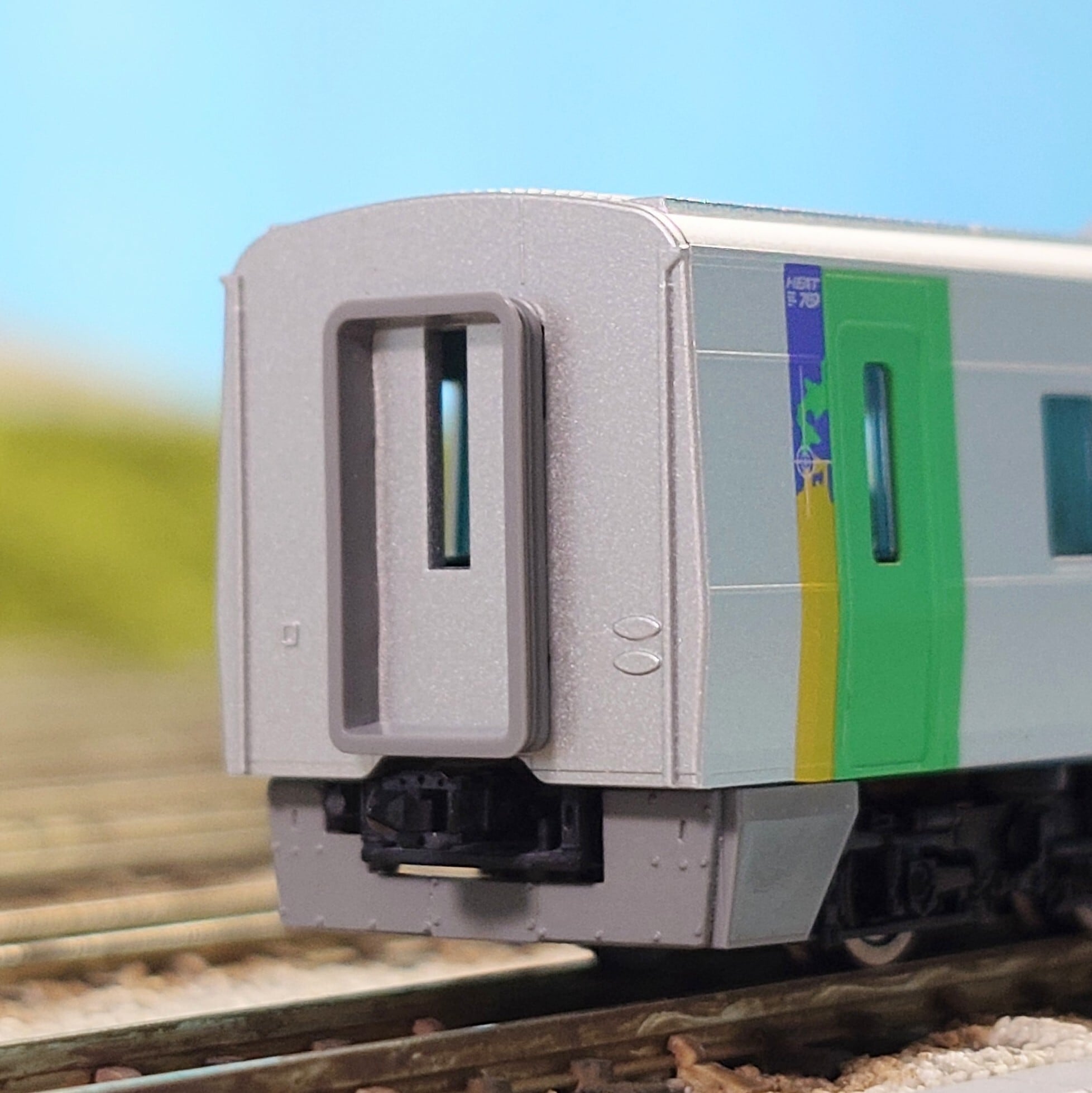 TOMIX 789系0番台（スーパー白鳥）」用トイレタンク、耐寒カバー6両分