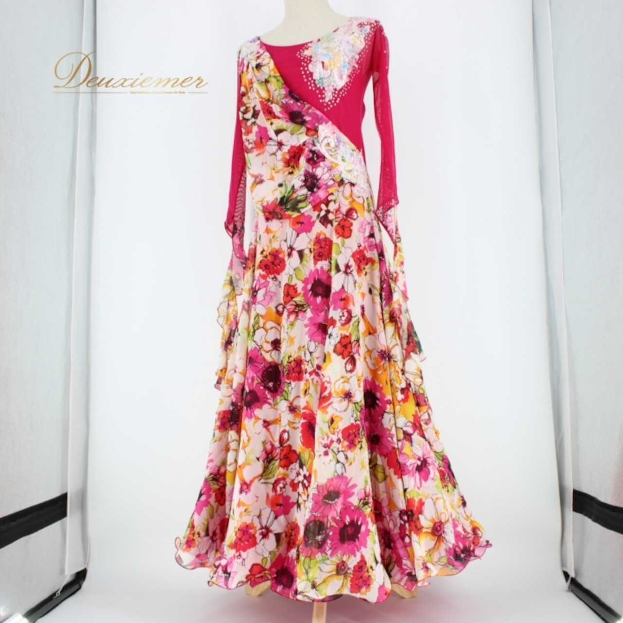 社交ダンス 衣装 スタンダード ドレス ワンピース パーティドレス Leirena レイリーナ ピンク系 ホワイト系 オレンジ系 グリーン系 花柄 フロート付きデザイン 二重スカート ラインストーン 伸縮性有り 軽やか 踊る用 衣装 レディース M Lサイズ カラフル ダンスパフォーマンス プロ仕様 おすすめ