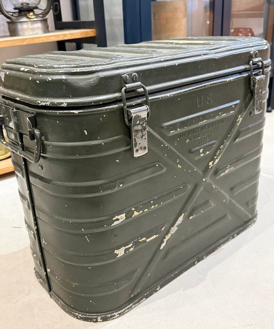 米軍 ミリタリー US.ARMY ランタンケース 箱 ミリタリー 米軍 US.ARMY 米軍 ミリタリー US.ARMY ランタンケース 箱 ミリタリー 米軍 US.ARMY