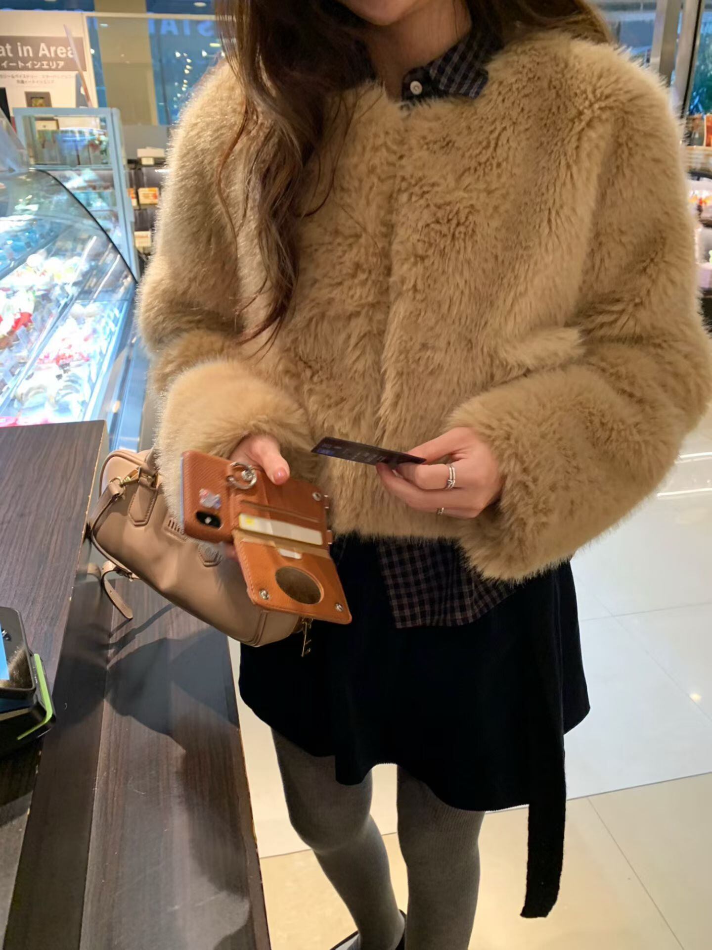 (予約)poster / Shibuya Fur Jacket / 4color