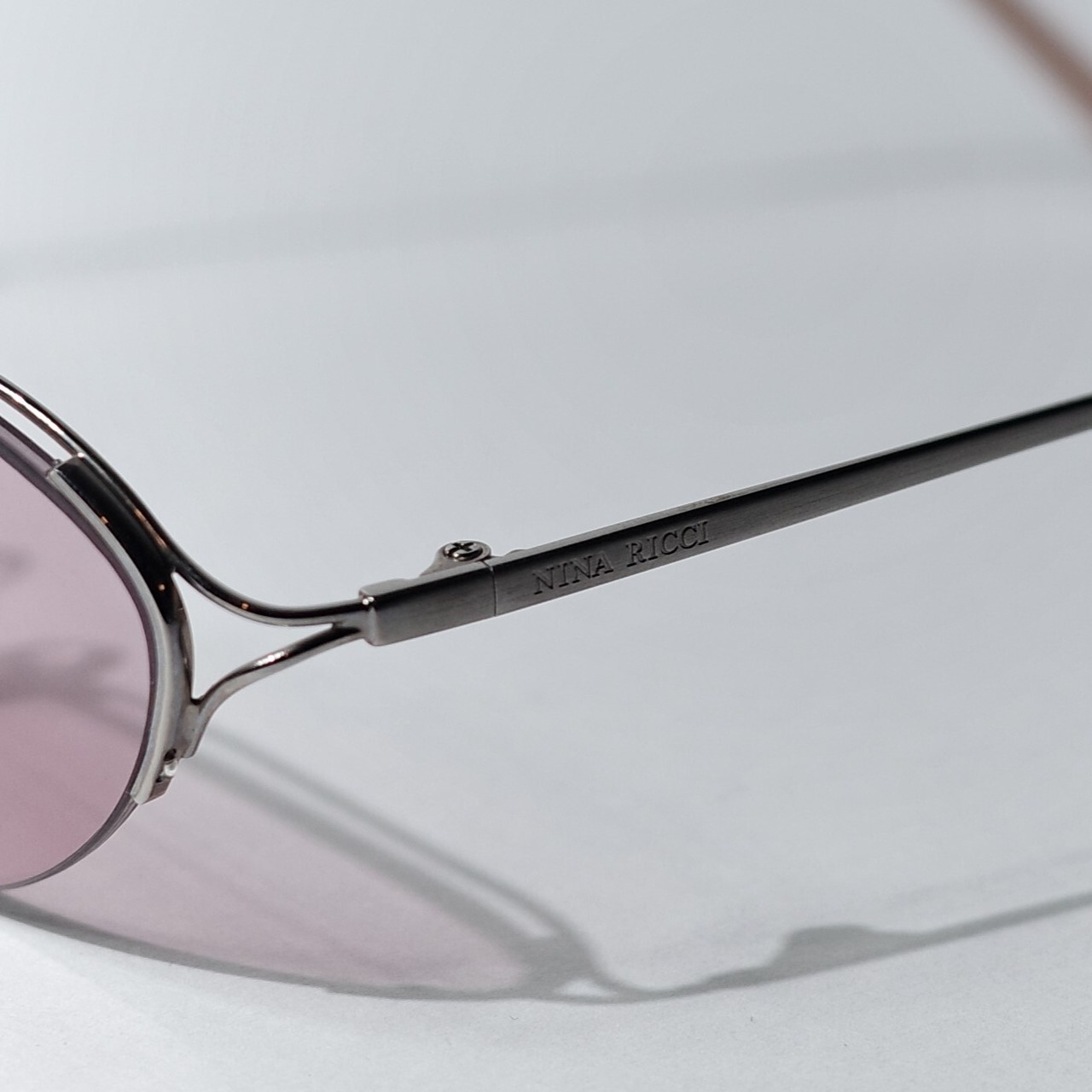 "NINA RICCI" OVAL SUNGLASSES