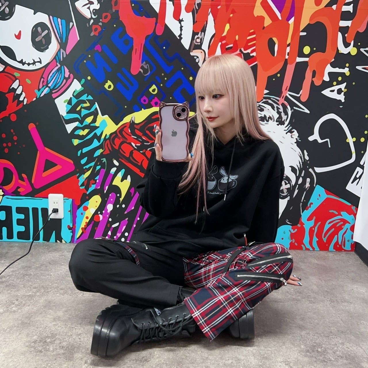 TWO-TONE CHECK ZIP DESIGN PANTS【BLACK＆RED】 | NIER CLOTHING