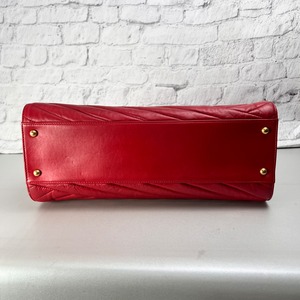 CHANEL シャネル   レザー ハンドバッグ レッド A-13036