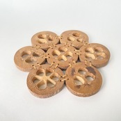 ババス椰子 種 鍋敷き ①