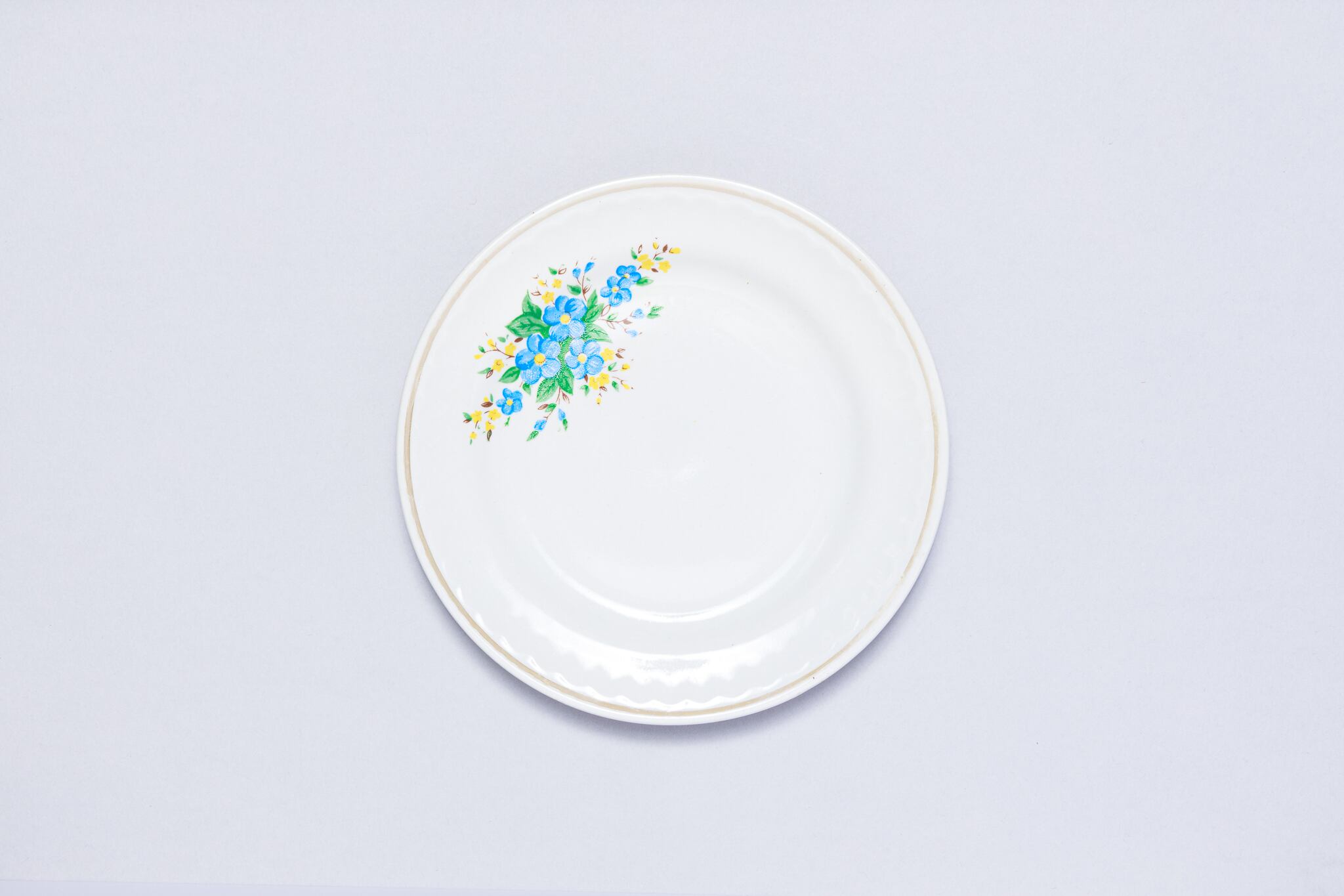 ヴィンテージ皿 プロコピエフスク磁器工場 旧ソ連 0045