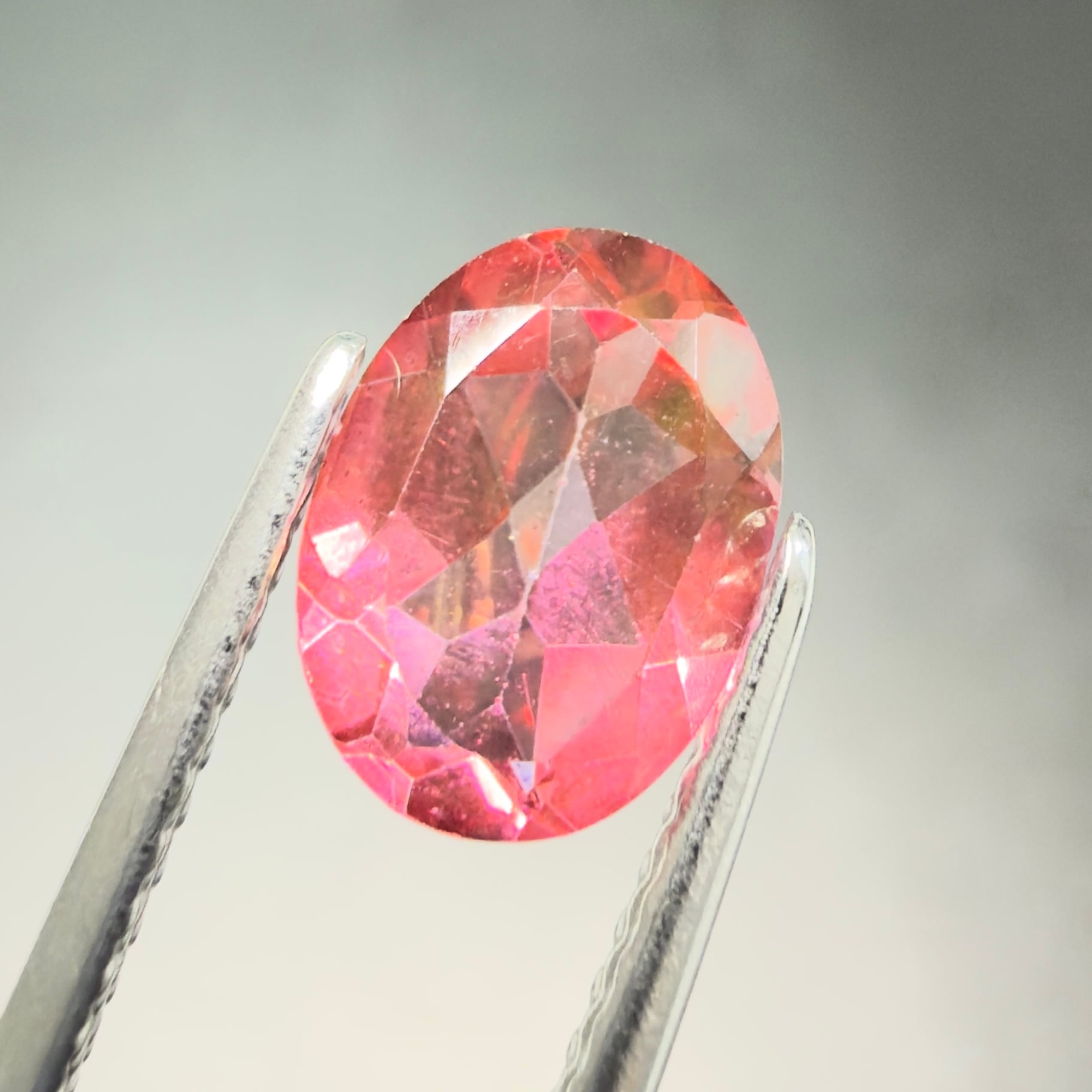 ミスティックピンクトパーズ】 ルース 1.37ct | たからいしルース