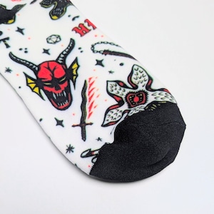 【 crew socks / クルーソックス 】 『 Stranger Things / ストレンジャーシングス 』 靴下 / ソックス〚アメリカン雑貨 アメトイ〛