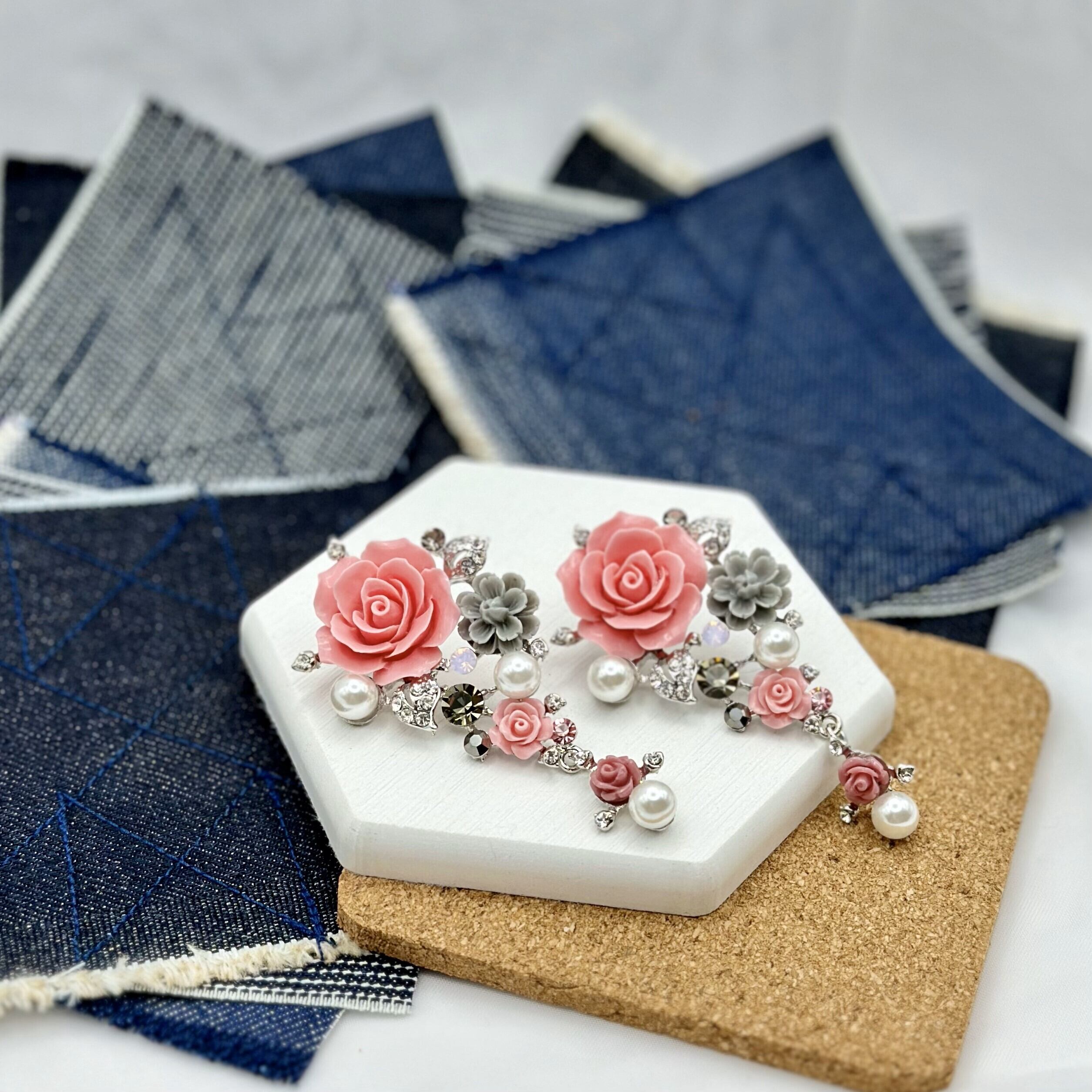 ピアス】薔薇スワロフスキー《ピンク》 | des plumes/デプリューム