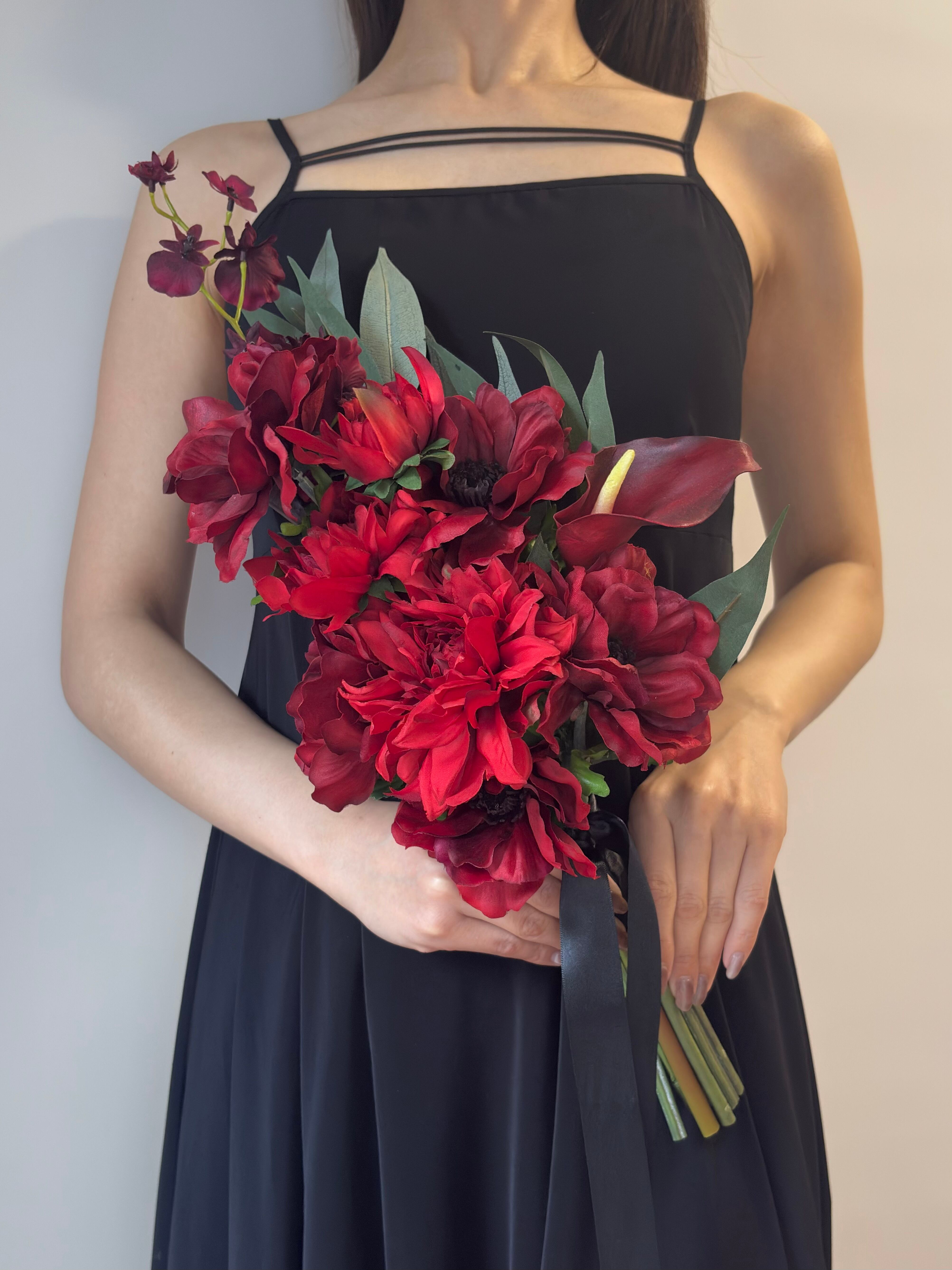 ブートニア付】ボルドーカラーの造花ウェディングブーケ｜シックな結婚