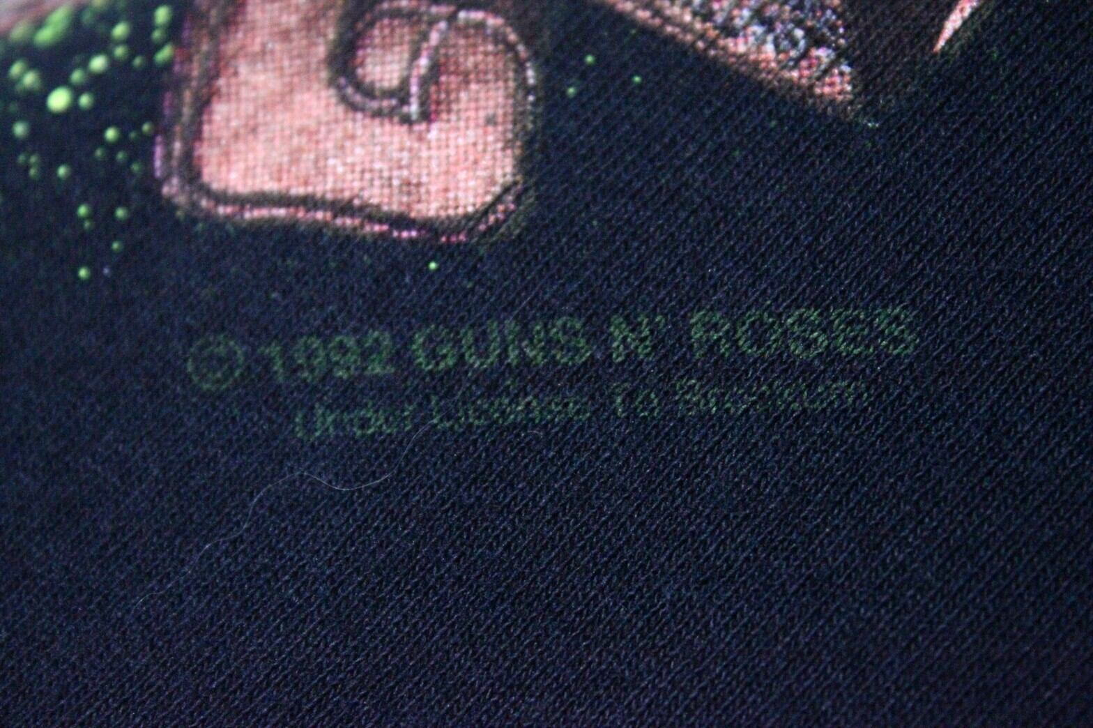 90s (1992) GUNS N' ROSES 