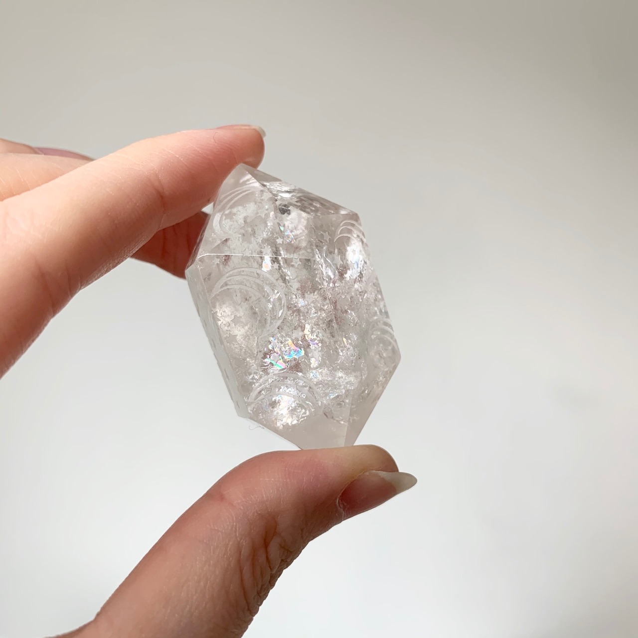 クリアクォーツダブルポイント＊月と星のカービング＊天然石インテリア＊ダブルターミネーテッド＊置き物＊DT2