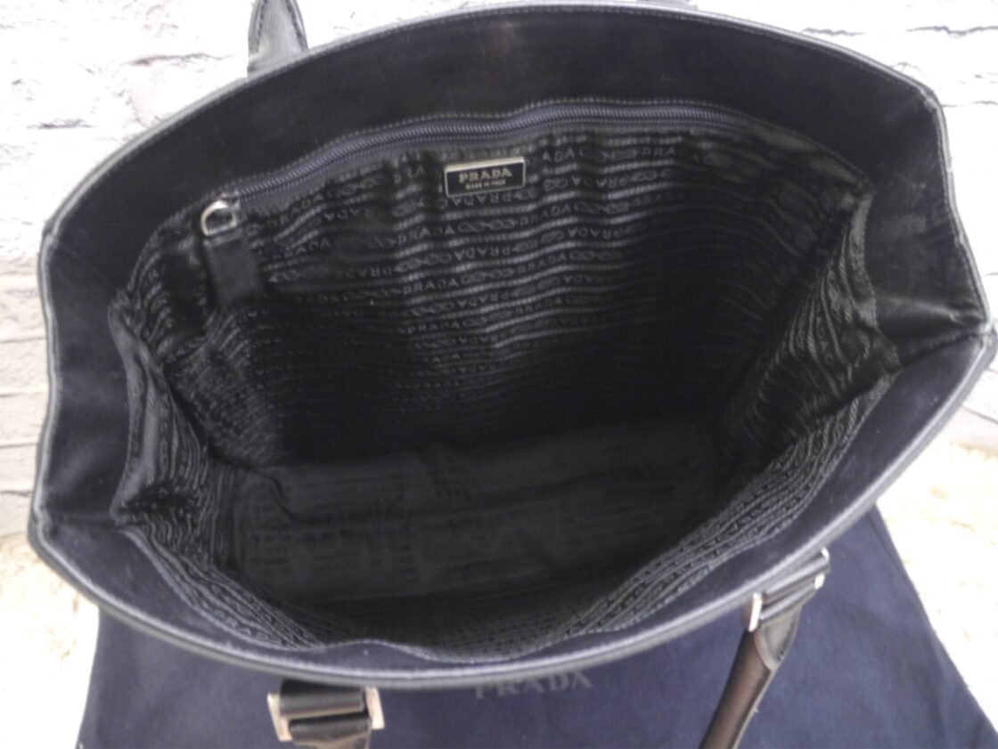 Prada 美品 黒 2way ハンドバッグ ナイロン パテント どぎつ プラダ