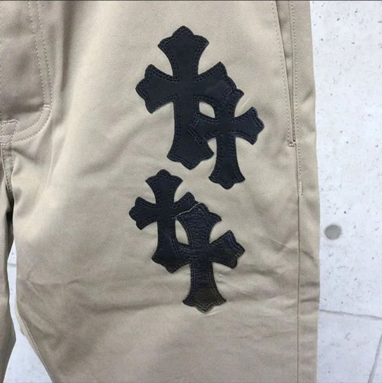 CHROME HEARTS クロムハーツ クロスパッチ パンツ | chromehearts CHROME HEARTS クロムハーツ クロスパッチ パンツ | chromehearts