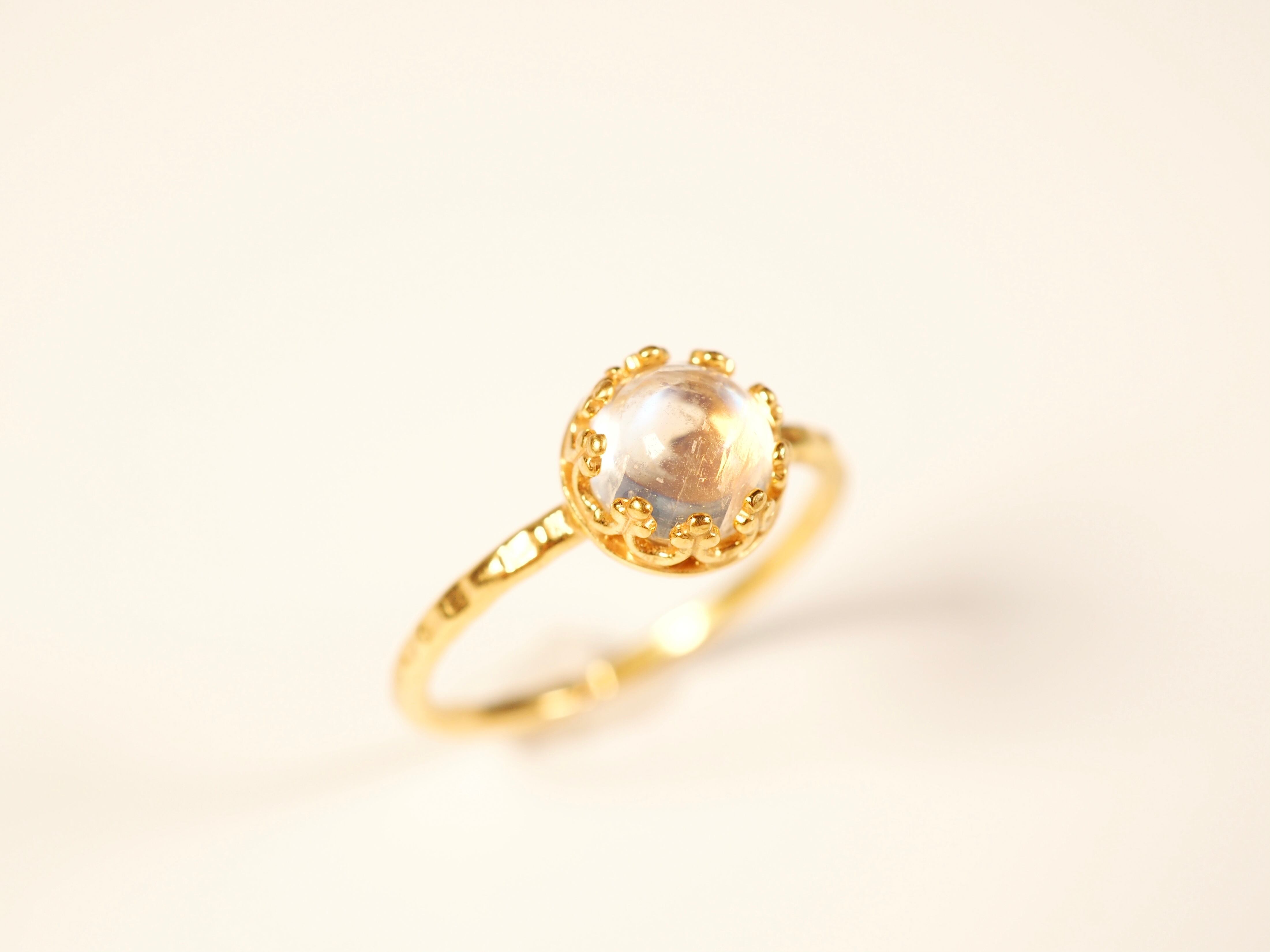 【レインボームーンストーン】ヴェルメイユラウンドリング