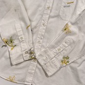 Mademoiselle NON NON マドモアゼルノンノン 刺繍入り 総柄 長袖シャツ サイズ 38 M /ホワイト/パパス/日本製