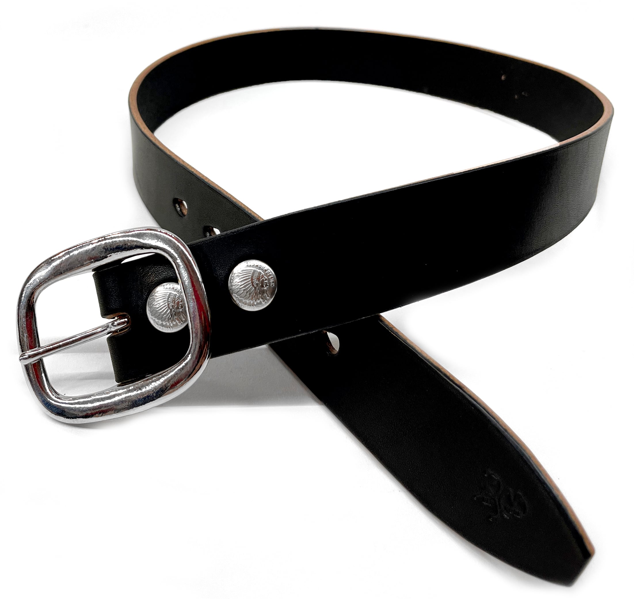 BELT/BUCKLE | REDMOON stories